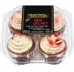 Red velvet cupcakes4
